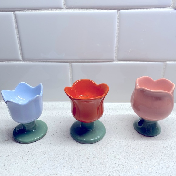 COPY - Target Bullseye Flower Egg Holder Set of 3 - Picture 3 of 5